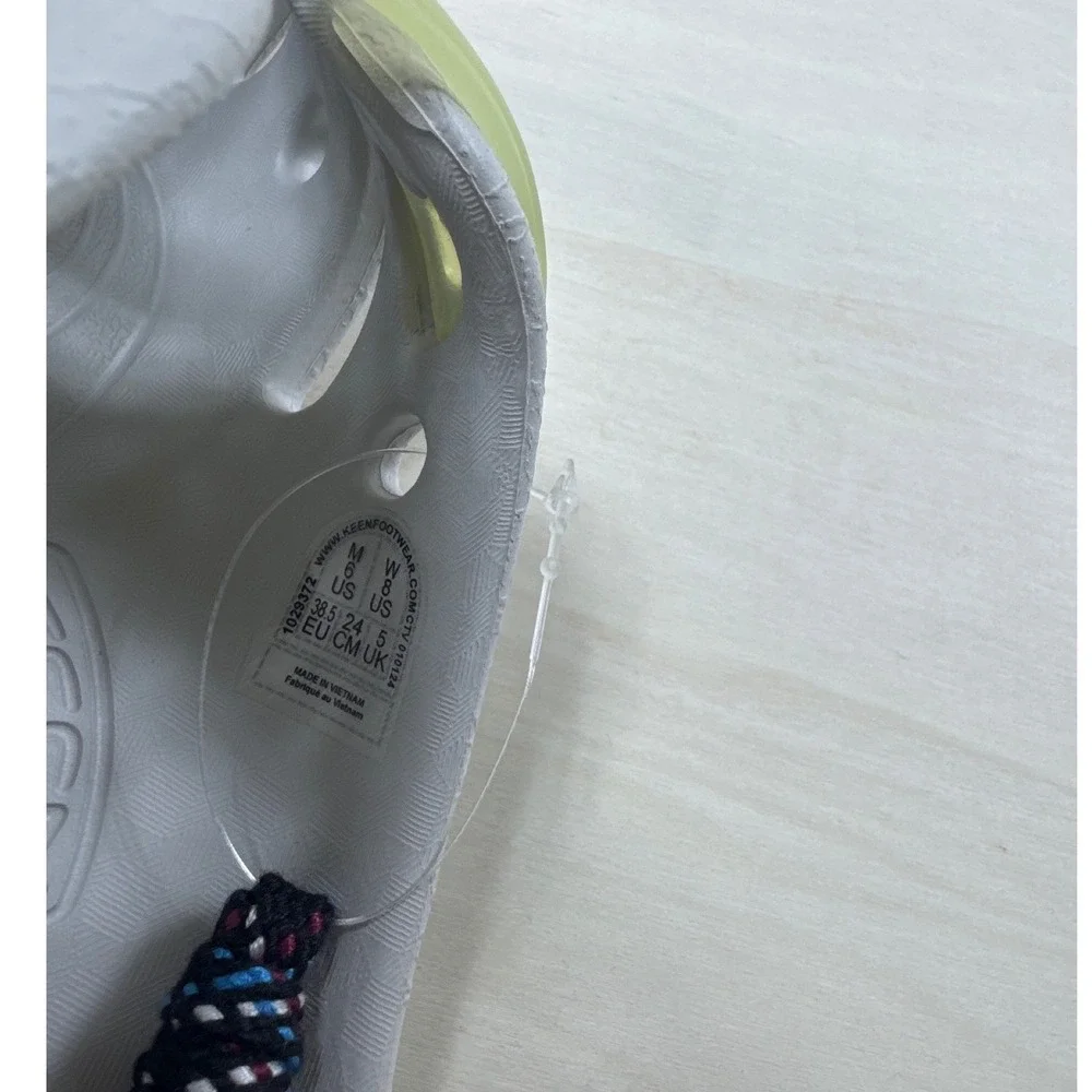 KEEN Shanti Arts Clogs Vapor star white Birch Mens 6 Womens 8 Slip On‎ Shoes